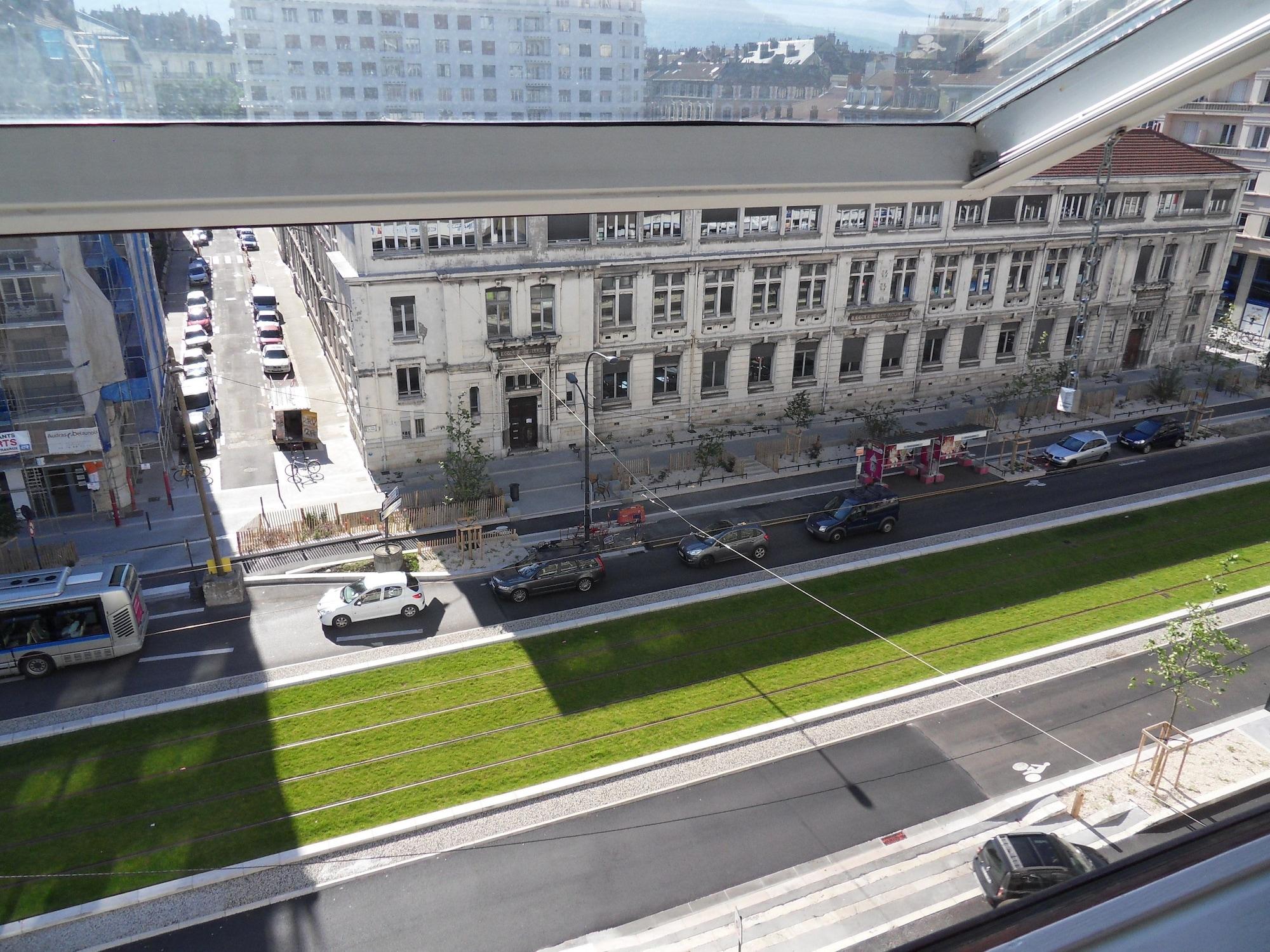 Ibis Styles Grenoble Centre Gare Hotell Eksteriør bilde